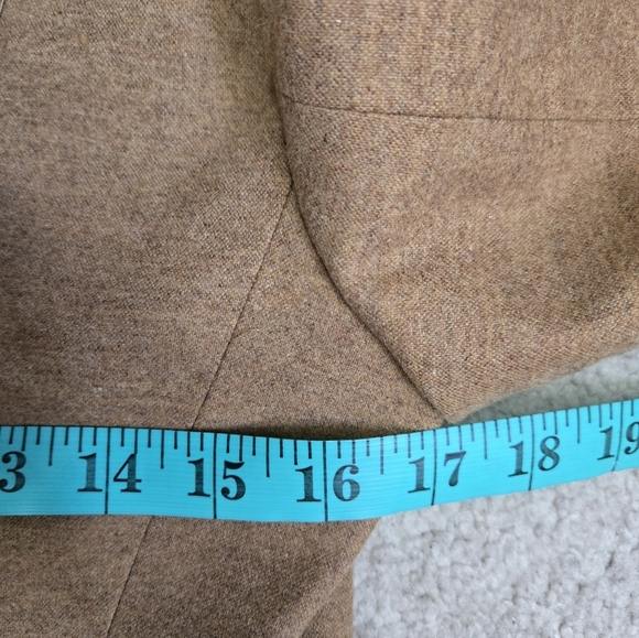 LAURÈL lightweight Wool and Angora Tan Brown Blazer. Size 34/ Small - Picture 13 of 14